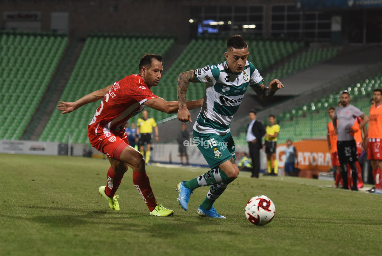 Santos Laguna derrota como local al Necaxa