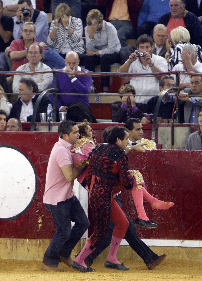 fuera de dominatriz córneo en Zaragoza fuera de dominatriz córneo en Zaragoza