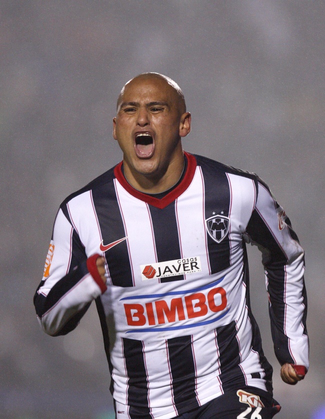 HUMBERTO SUAZO GOLEADOR MUNDIAL humberto suazo goleador mundial: