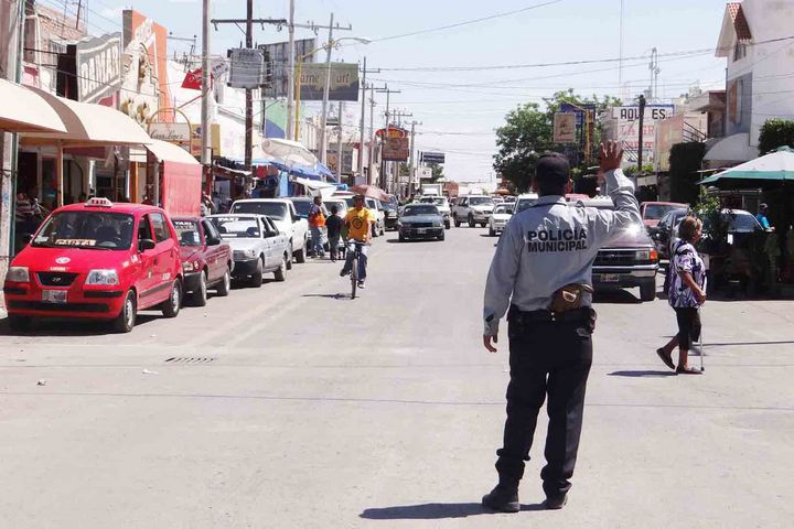 Lanzan convocatoria para entrar a Policía