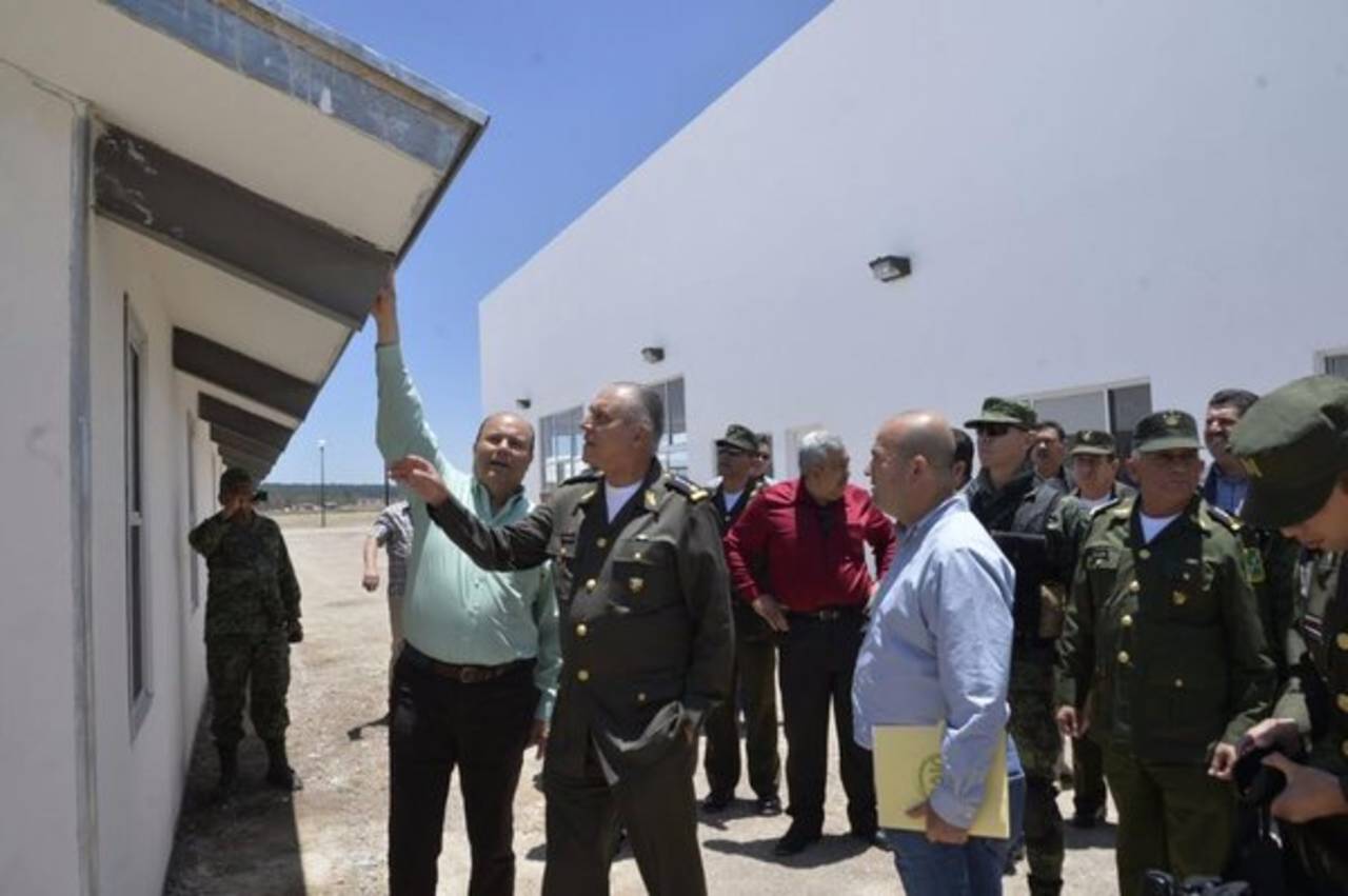 Resultado de imagen para construcción de un cuartel militar en la Tarahumara