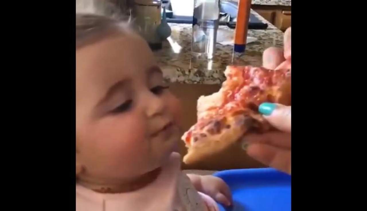 comer pequeña niña comer pequeña niña
