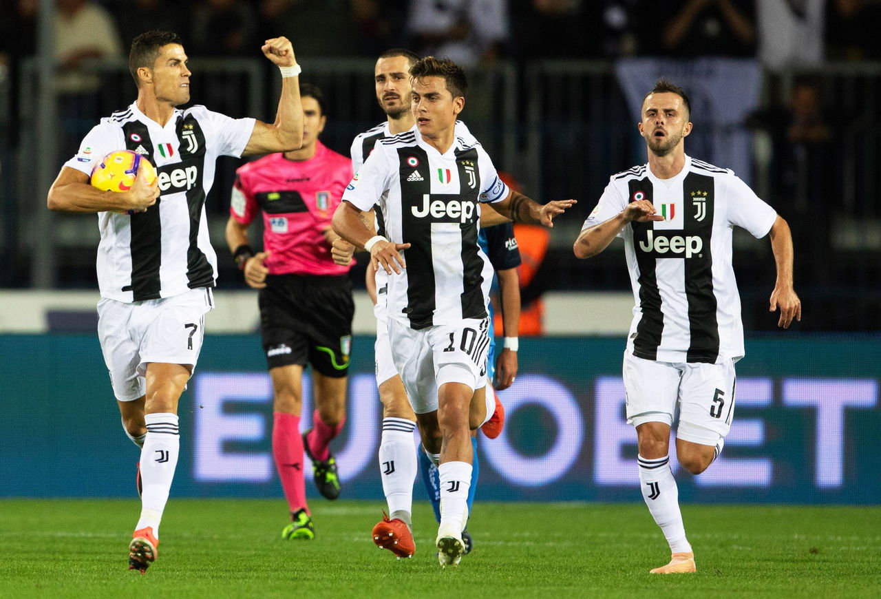 Cristiano mete dos en remontada de Juventus