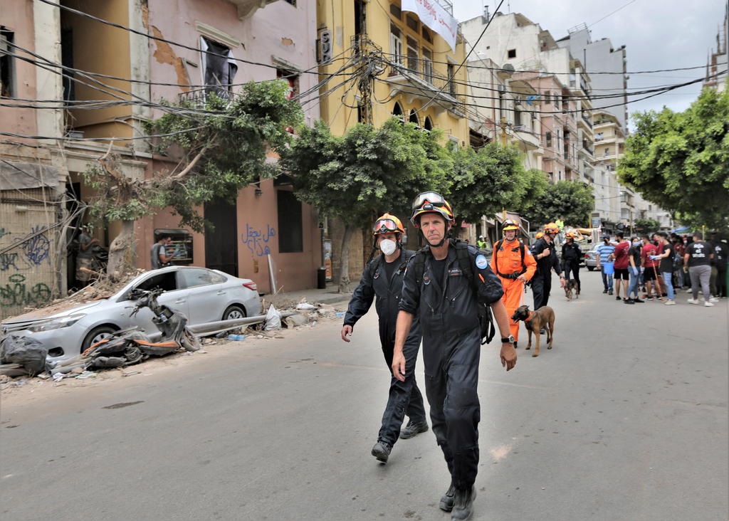 Concluye primera fase de labores de rescate en Beirut